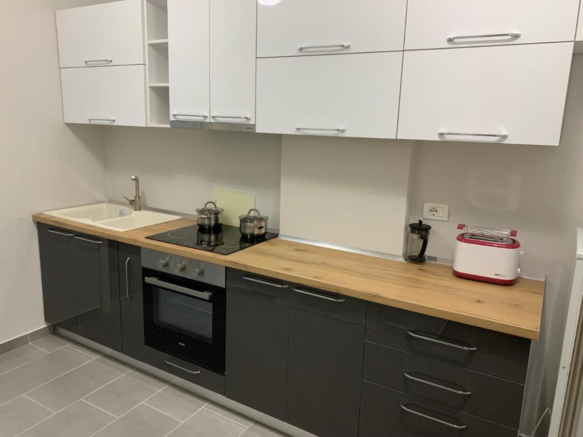 Apartament Kris In Durres Plazh Eksteriør bilde