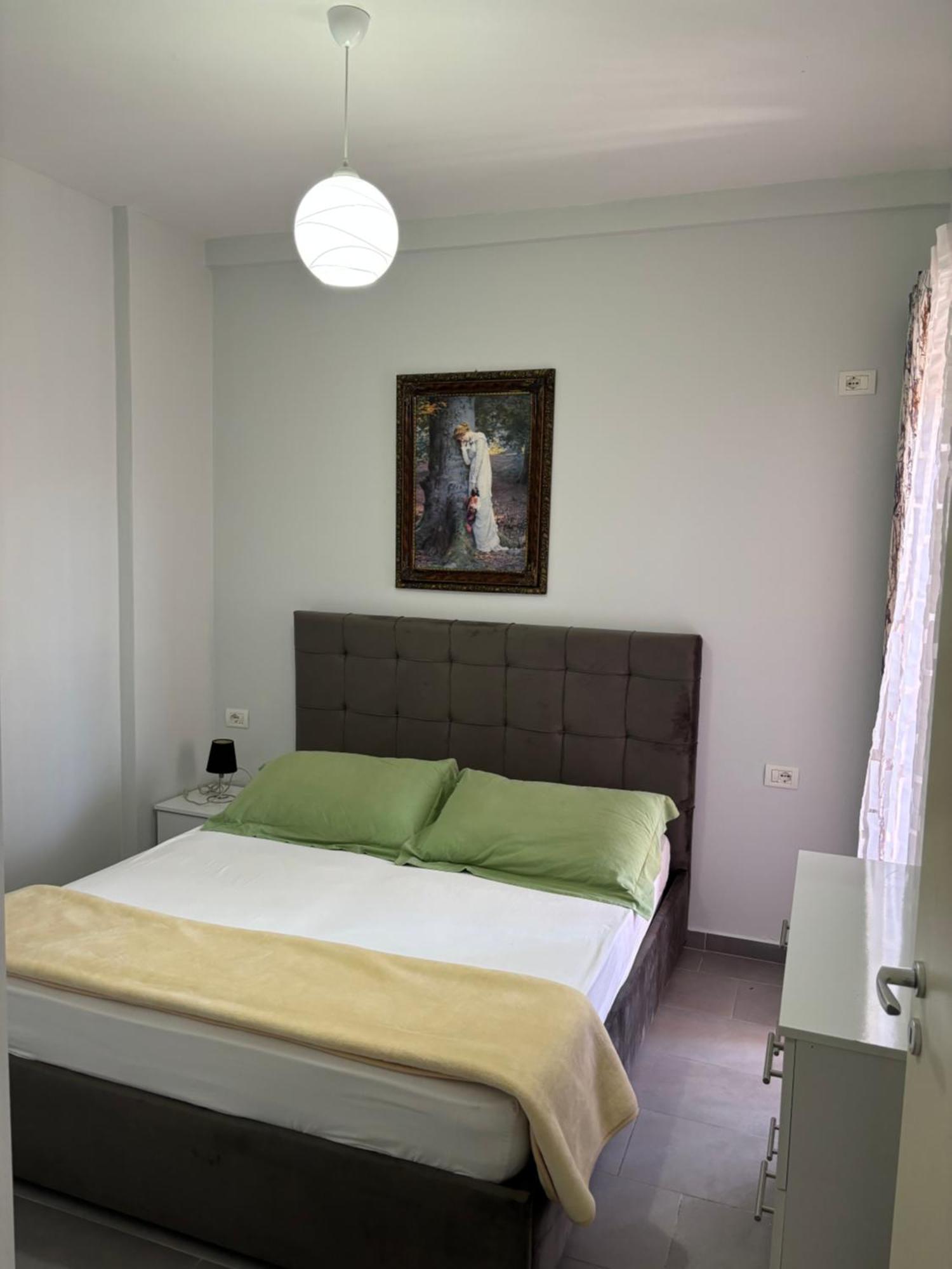Apartament Kris In Durres Plazh Eksteriør bilde